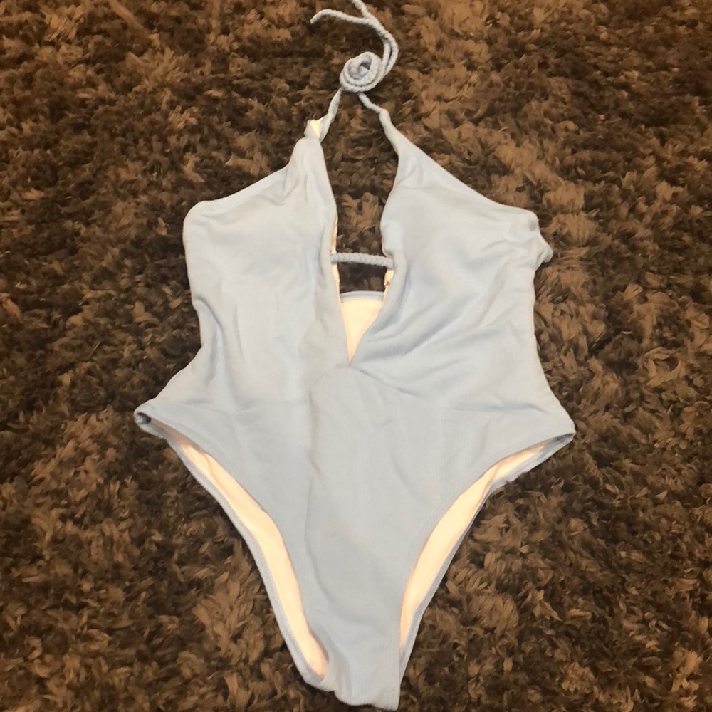 One piece swim suit